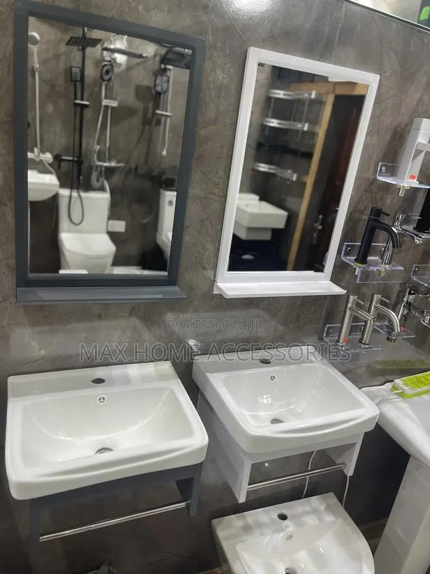 Towel Bar Small Basin · Photo 1