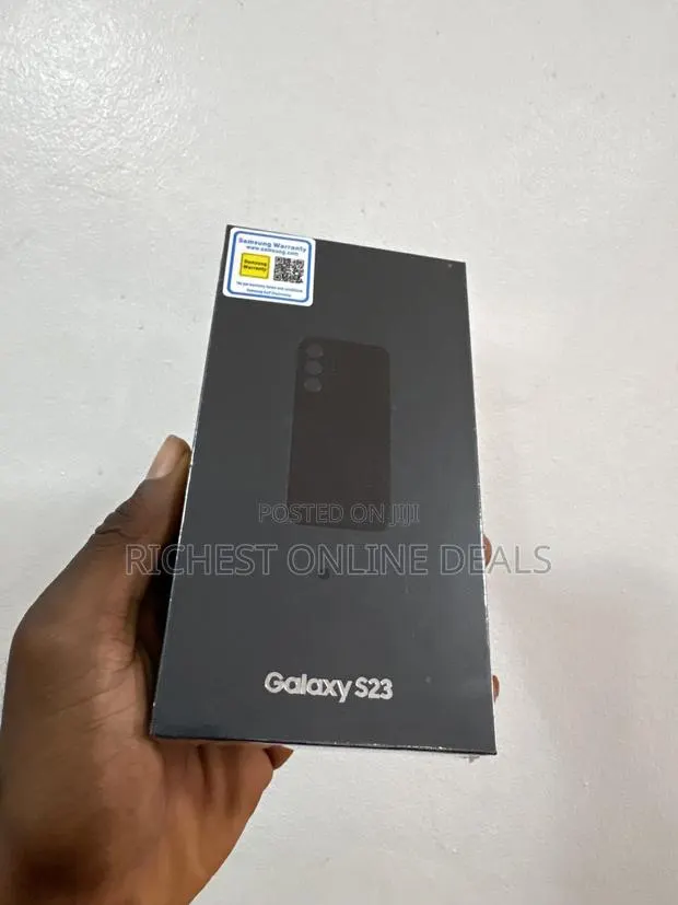 New Samsung Galaxy S23 256 GB Black · Photo 1