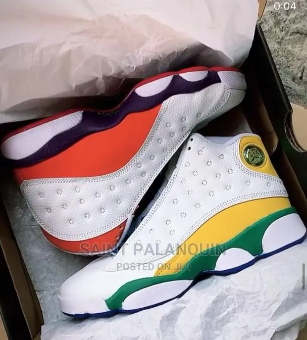 N Jordan 13 · Photo 1