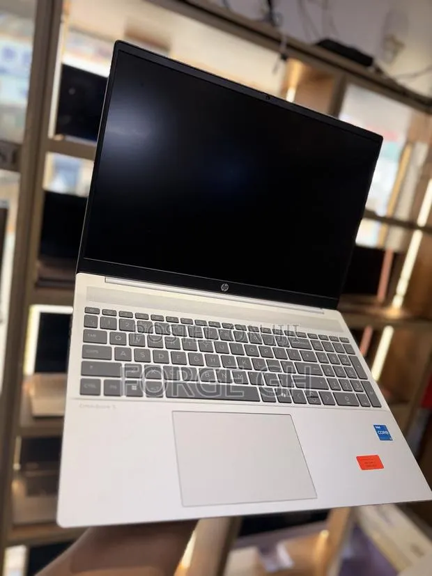 Laptop HP 8GB Intel Core i3 SSD 512GB · Photo 1