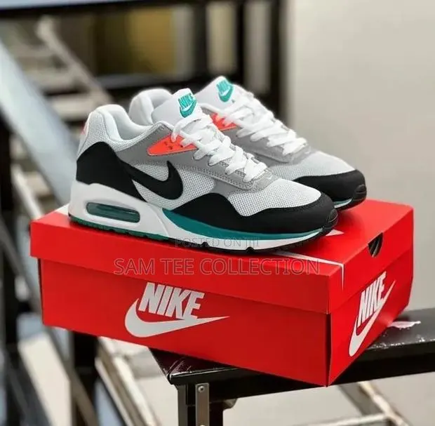 Nike Air Max 90. · Photo 1