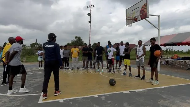 Basketball Coach · Photo 3