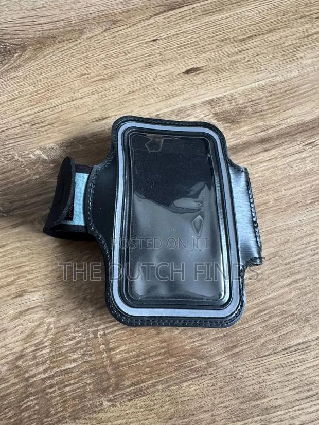 Sports Phone Arm Band – Run Train Hands-Free · Photo 1