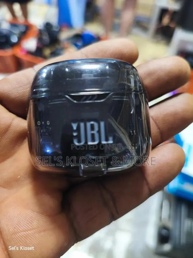 JBL Tune Flex (Ghost Edition) · Photo 1