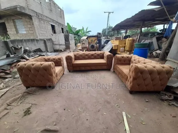 Sofas Chairs · Photo 1