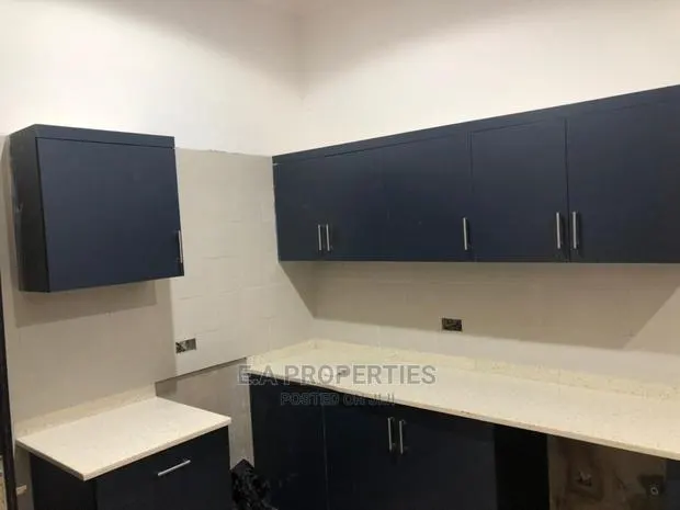 4bdrm House in E a Proprties, Ghana Flag for Sale · Photo 3