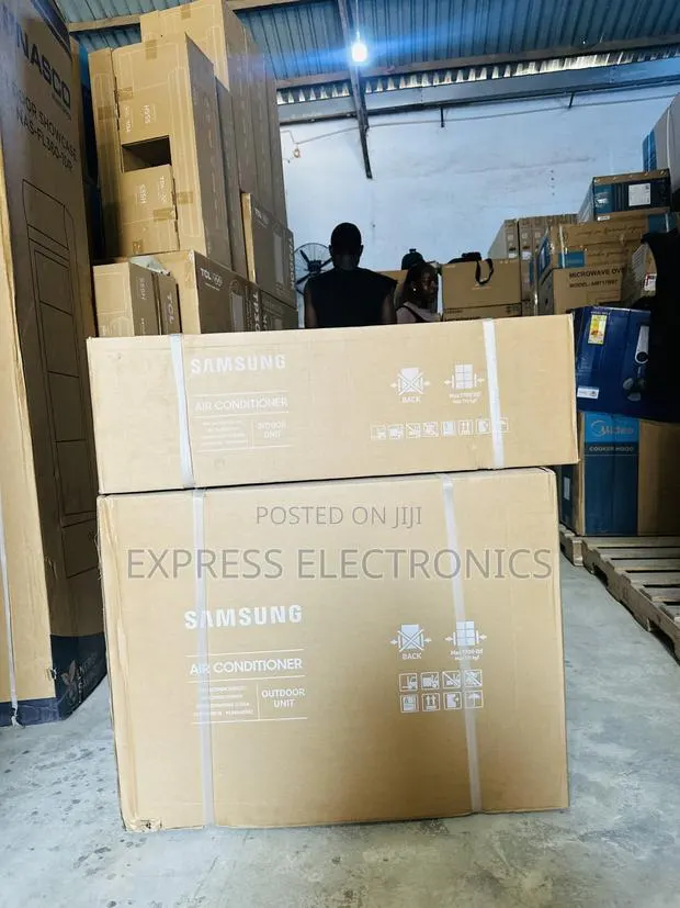 Shop From the New Store 1.5hp Split R410 Gas White Inverter · Photo 1