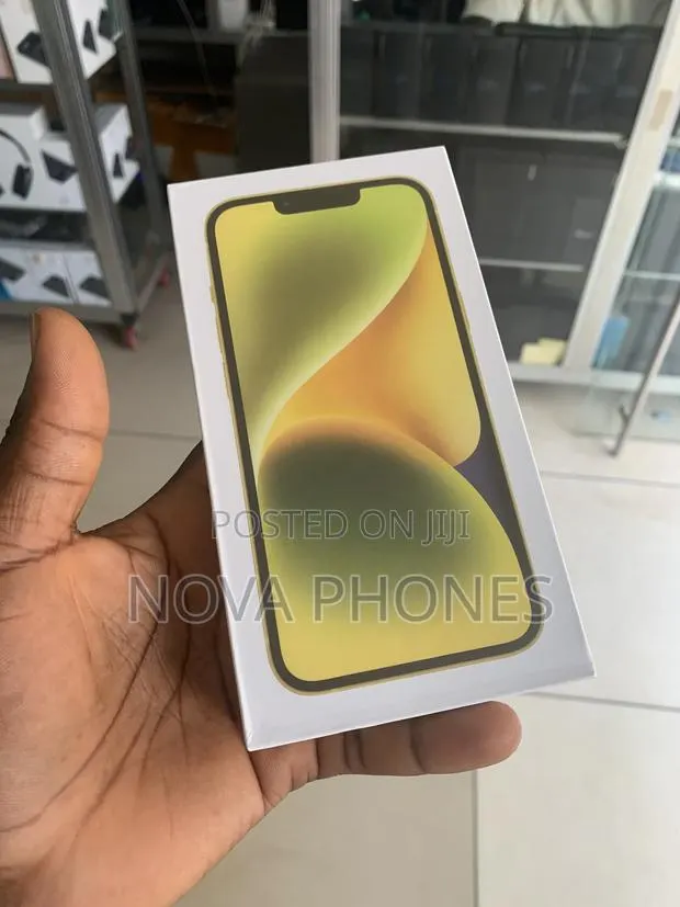 New Apple iPhone 14 128 GB Yellow · Photo 1