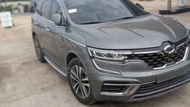 Renault Samsung QM6 2.0 Petrol FWD 2021 Gray · Photo 1