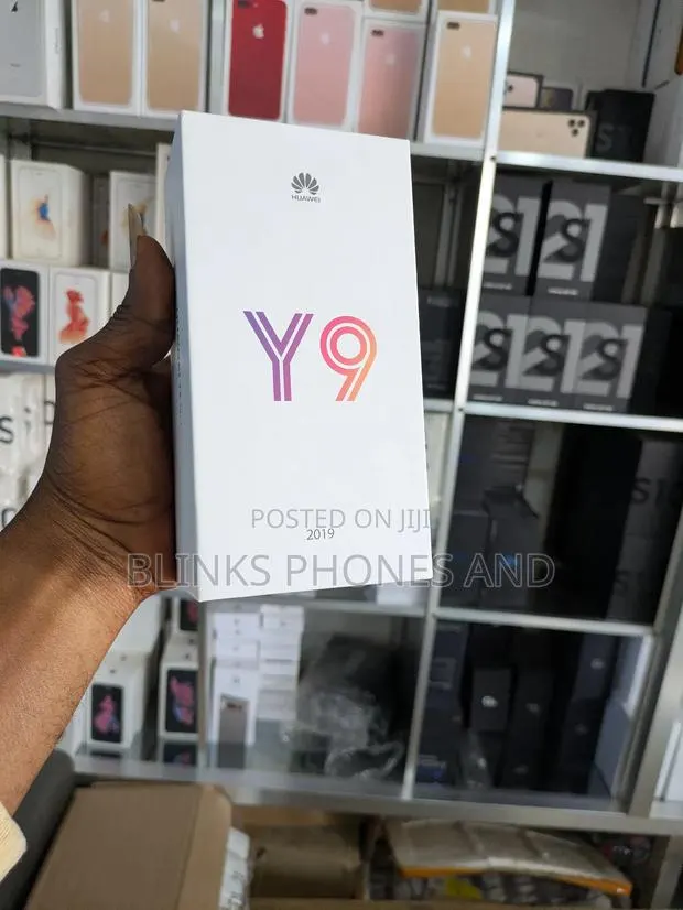 New Huawei Y9 2019 128 GB Gray · Photo 1