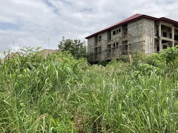 1 Plot for Sale at Aboabo,Sokoban · Photo 1