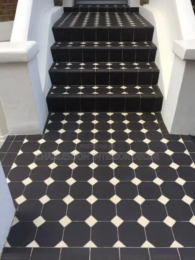 Quality Tilling Installation , and Screeding · Photo 1