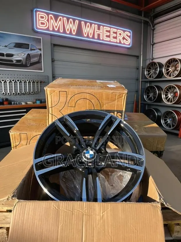 This Is Original BMW Alloy Rims 4 Set 18 Inches · Photo 1