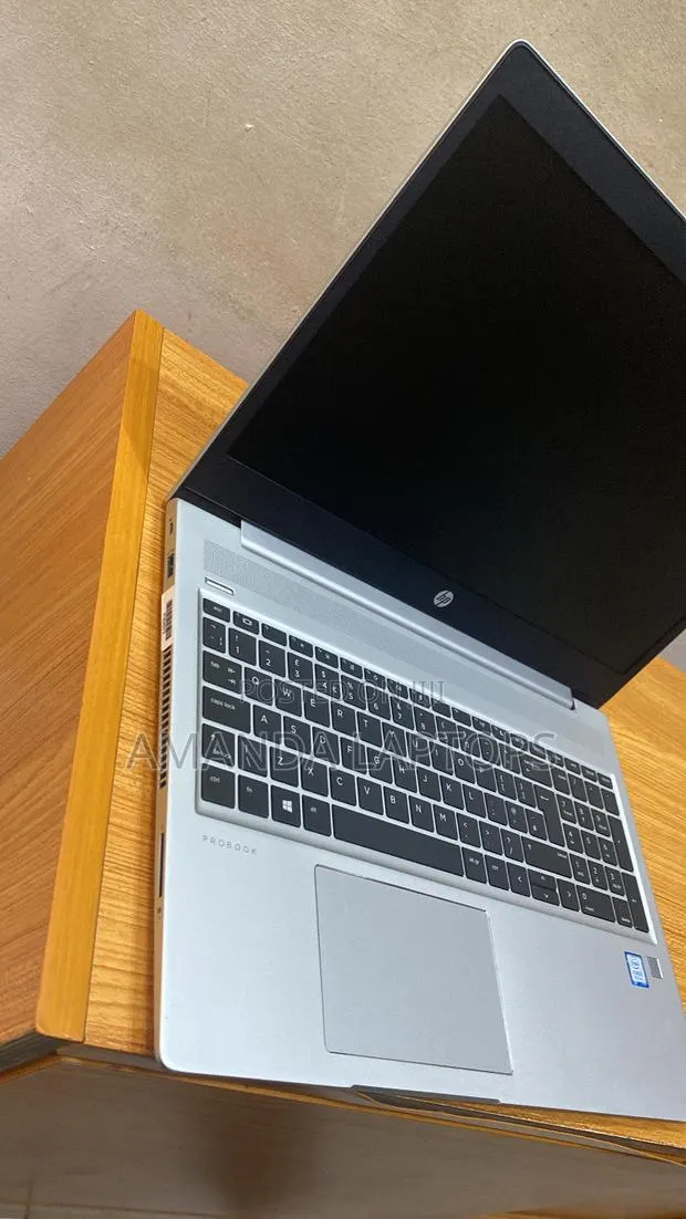 New Laptop HP ProBook 450 G5 16GB Intel Core i5 SSD 256GB · Photo 1