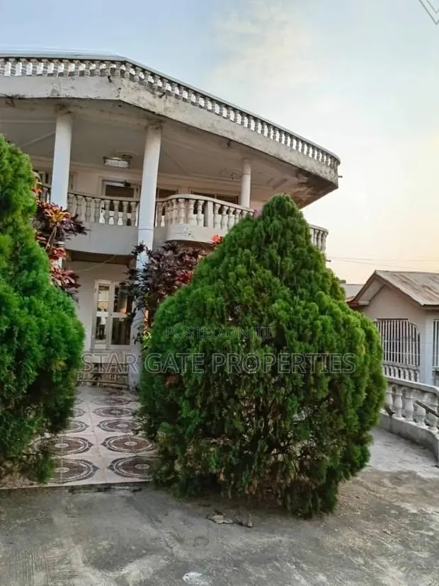 6bdrm House in Kumasi Airport Dvla for sale · Photo 1