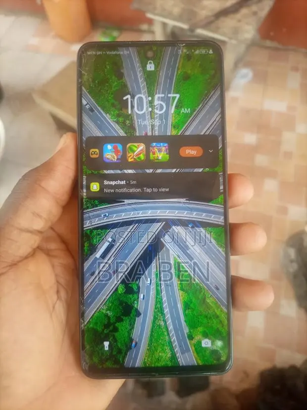 Tecno Camon 19 128 GB Blue · Photo 1