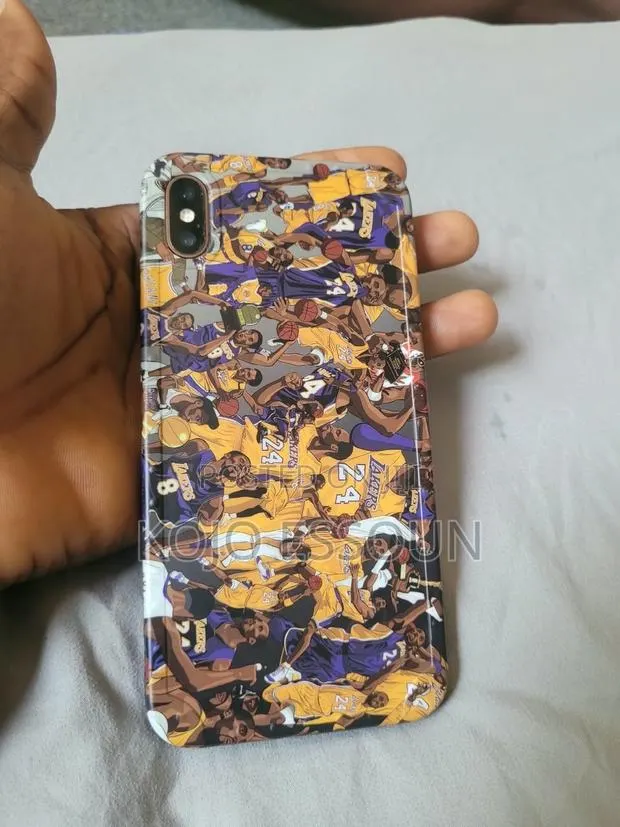 Apple iPhone XS Max 64 GB Rose Gold · Photo 1