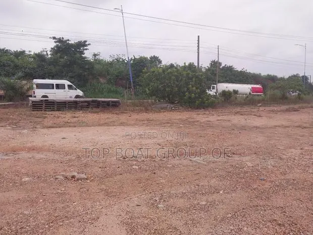 4 Plot for Sale at Suame Road (Behind Bohuo Main Road) · Photo 1
