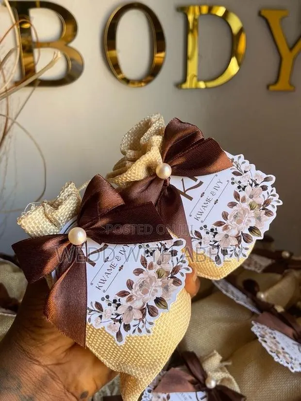 Shear Butter Wedding Souvenirs · Photo 1