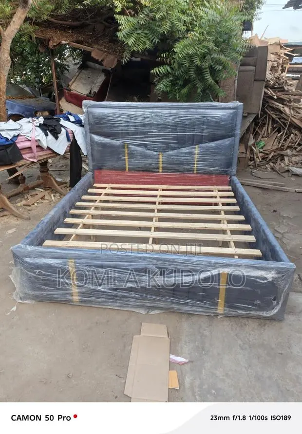 Bed Queen Size · Photo 1