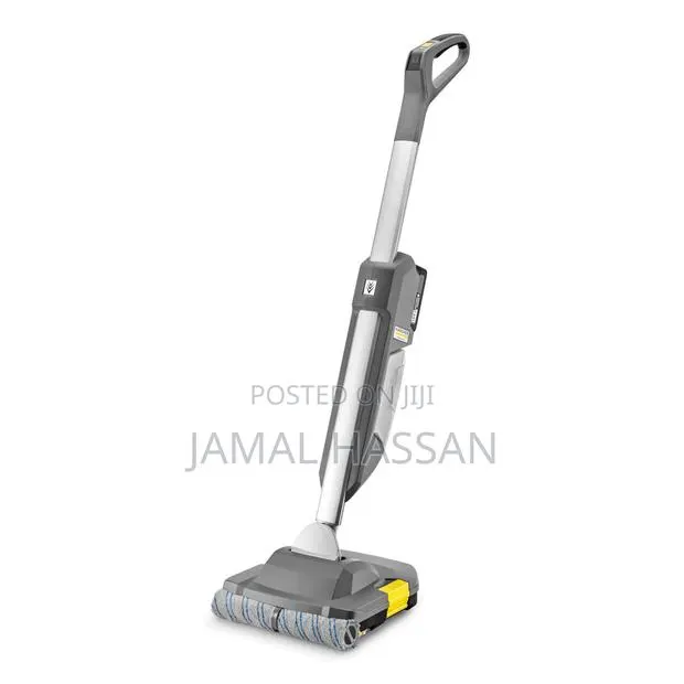 Karcher Compact Br 30/1 C Bp Cordless Scrubber Drier · Photo 1