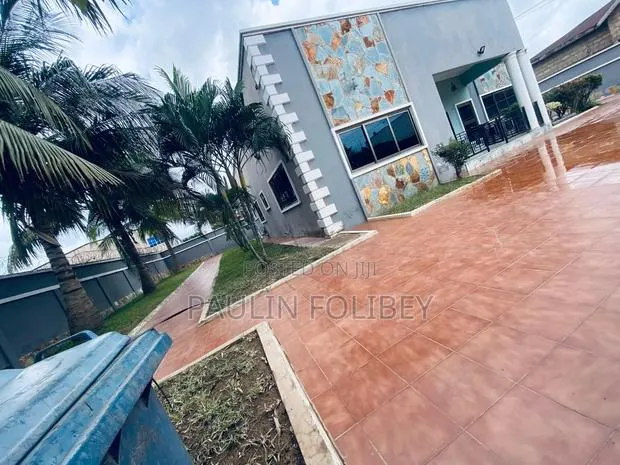 5bdrm House in Dg Property, West Hills Mall Area for rent · Photo 1
