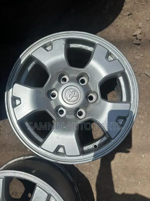 Home Used Rim 16 for Toyota Hilux · Photo 1