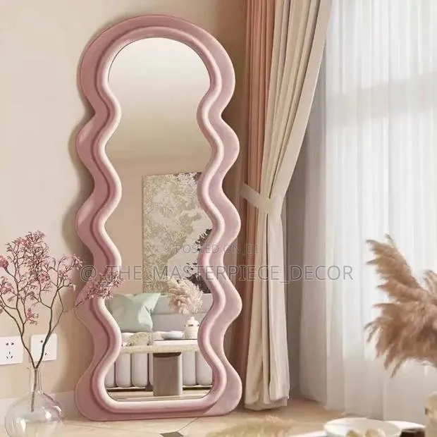 Full Body Mirror Available in Ghana · Photo 3