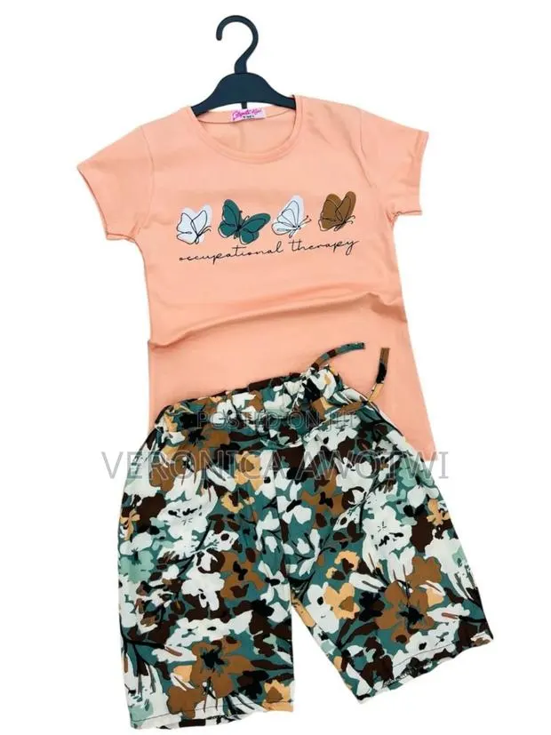 Butterfly Causal Wear · Photo 1
