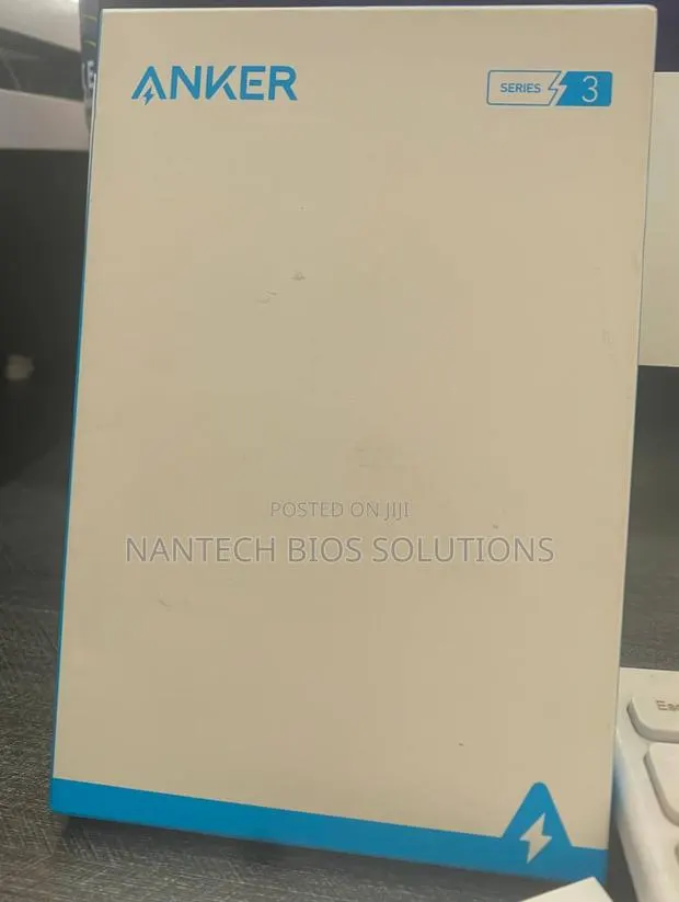Anker Series 3 20000(big) Power Bank · Photo 1