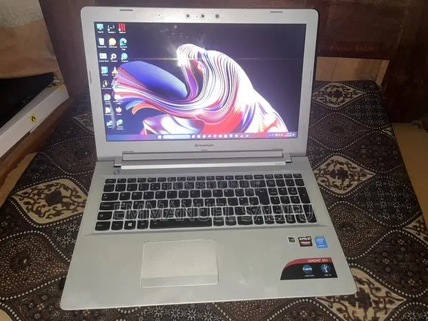 Laptop Lenovo Z50-70 8GB Intel Core i7 HDD 1T · Photo 1