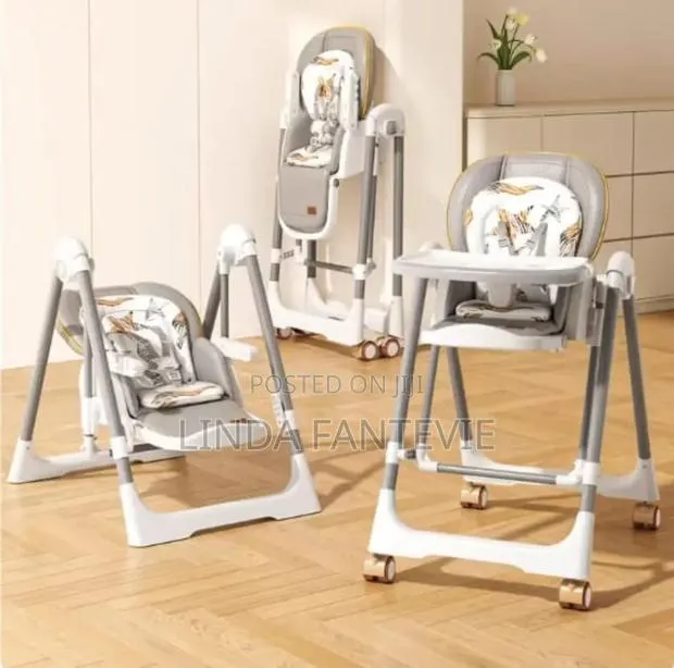 Highchairs · Photo 1