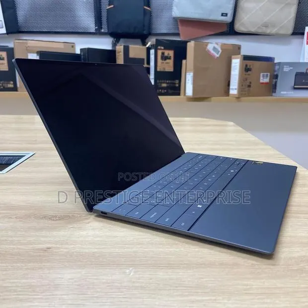 Laptop Dell XPS 13 9345 16GB Qualcomm Snapdragon X Elite SSD 512GB · Photo 1