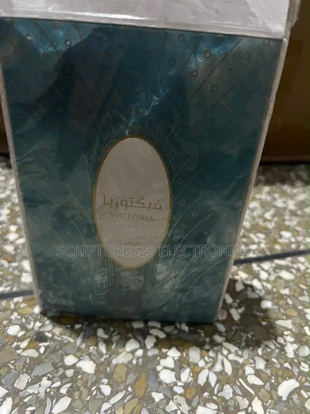 Latafa Victoria Perfume 100ml · Photo 1