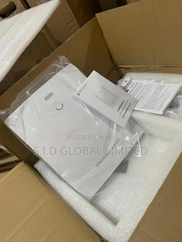 Upgrade to 3 GBPS Aggregate Wireless Throughput · Photo 1