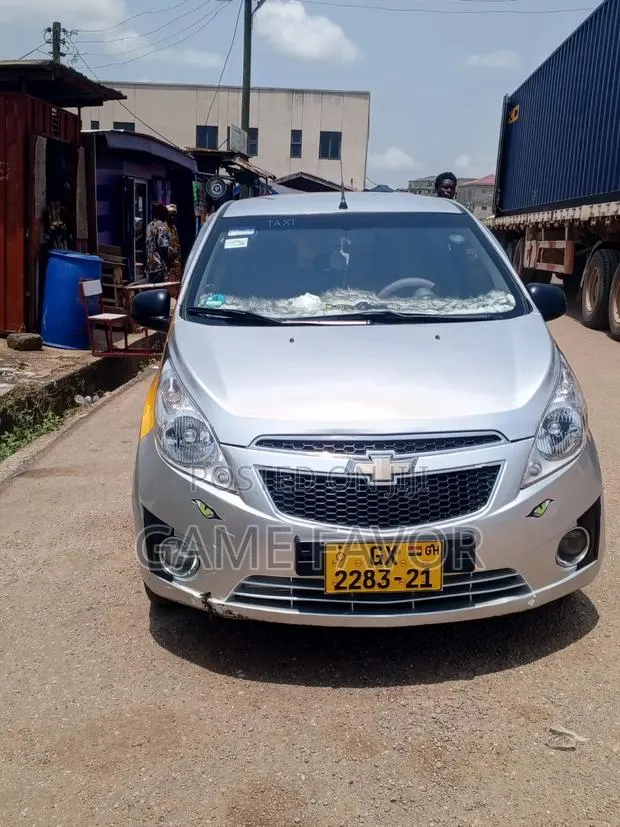 Chevrolet Spark 2012 Gray · Photo 1