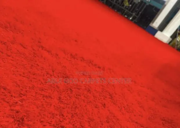 Artificial Red Grass Carpets/ Red Astroturf · Photo 1