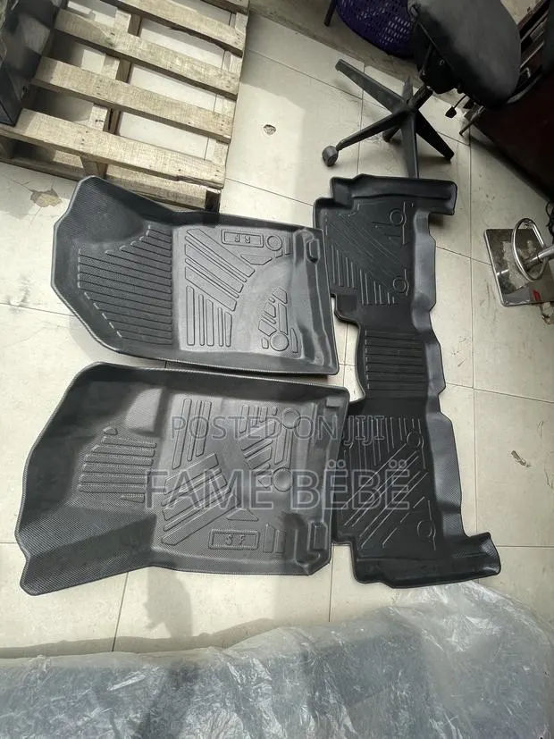 4x4,F150,Land Cruiser Carpet · Photo 1