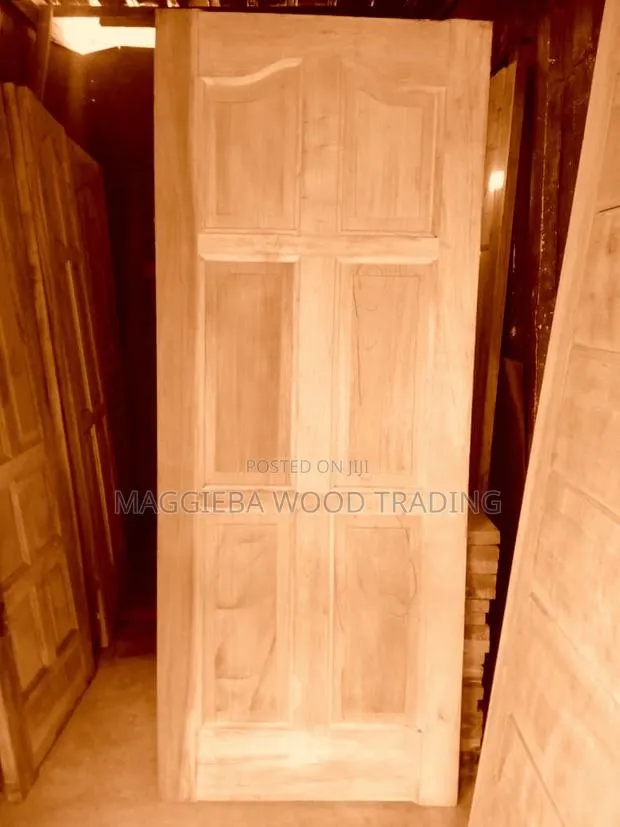 Quality Wooden Panel Door · Photo 1