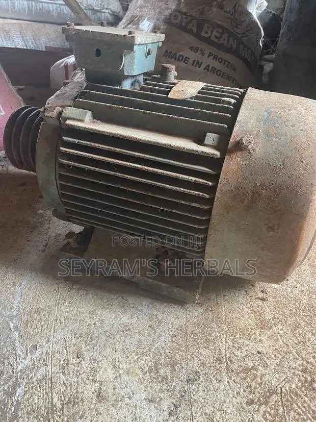Electric Motor · Photo 1