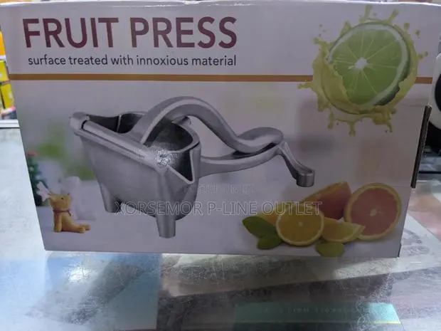 Manual Fruit Juice Extractor · Photo 1