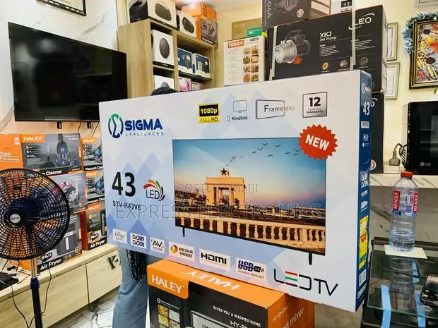 Available Now at Store Sig-K43v6. FHD Satellite Digital 43” · Photo 1