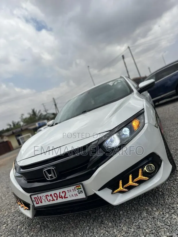Honda Civic EX-L 4dr Sedan (1.5L 4cyl) 2017 White · Photo 1
