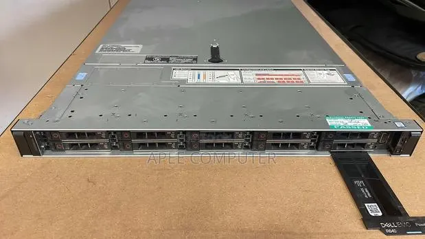 Server Dell PowerEdge R640 64GB Intel Xeon SSHD+SSD 3T · Photo 1