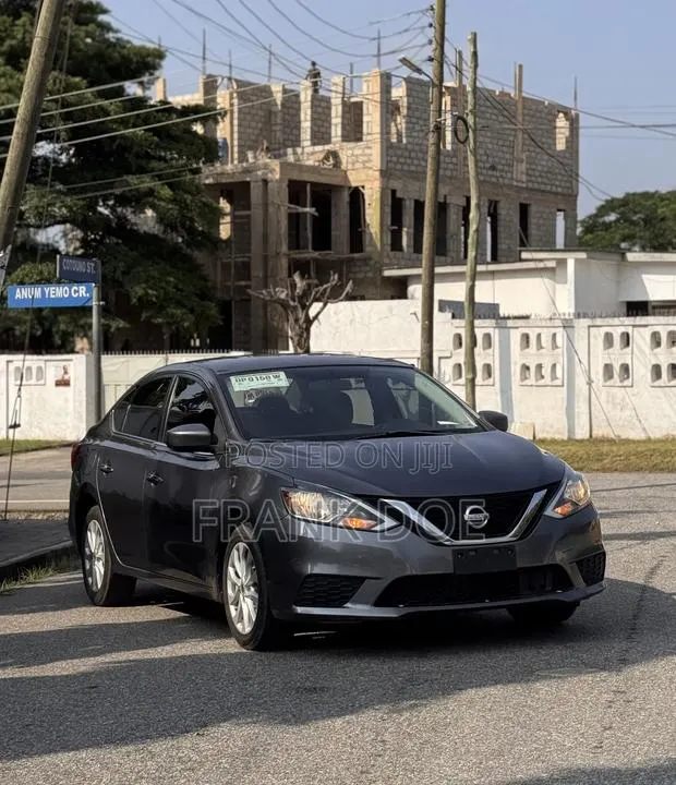Nissan Sentra SV 2018 Gray · Photo 1