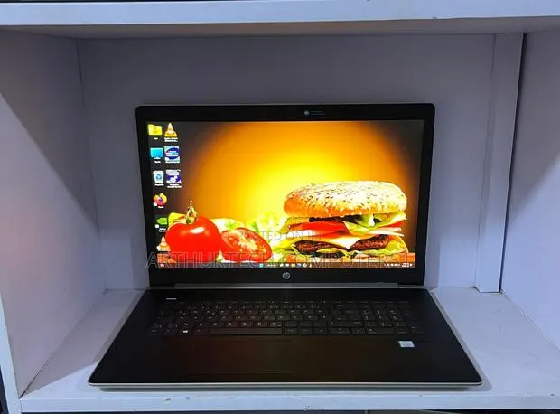 Laptop HP ProBook 470 G5 16GB Intel Core I5 SSD 256GB · Photo 1