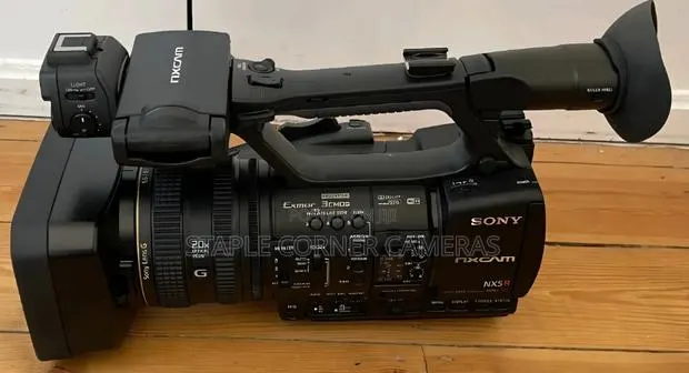 Sony HXR-Nx5r Nxcam Camcorder · Photo 1