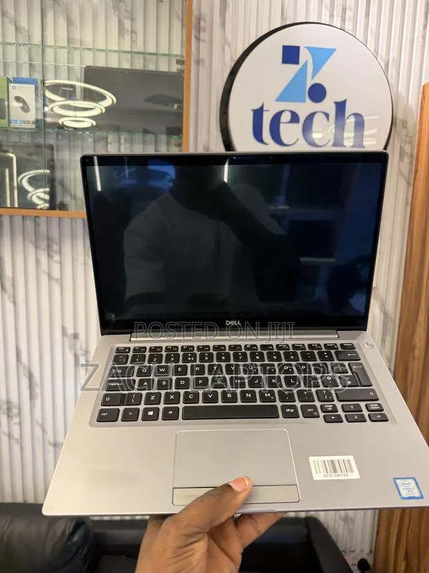 Laptop Dell Latitude 7400 8GB Intel Core i7 SSD 256GB · Photo 1