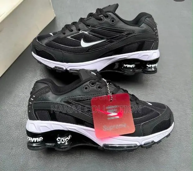 Nike X Supreme Shox Ride 2 Sneakers · Photo 1