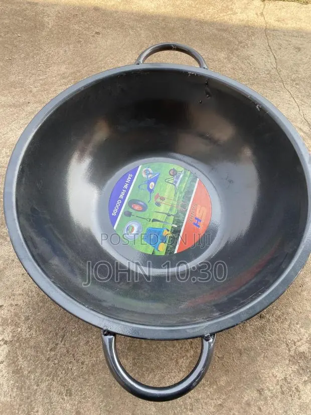 Black Head Pan for Sale – Quality Construction Head Pan ( Wholesale) · Photo 1